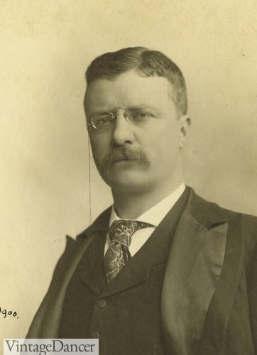 1900 Theodore Roosevelt wears a wide tie, probably an Imperial