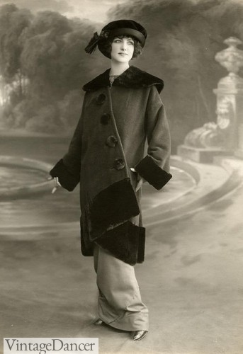 1912 Fur lined Asian inspired, cocoon shaped coat. 