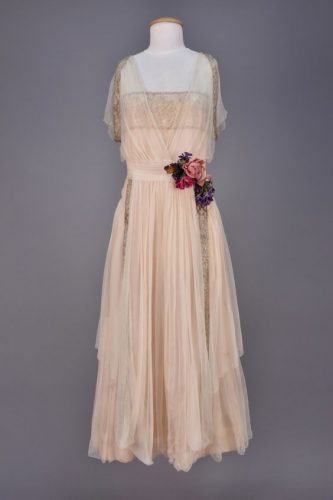 1918 peach evening gowns