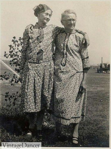 Late 1920s house dresses worn in 1930