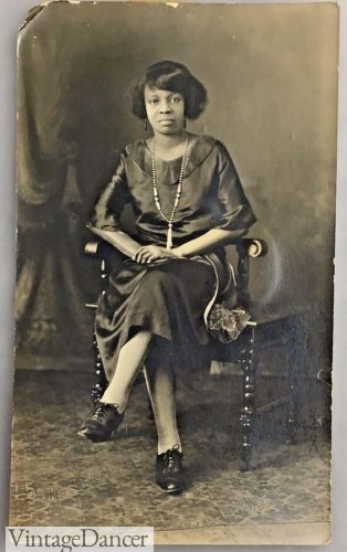 Early to mid 1920s black women fashion clothing dress hair African American