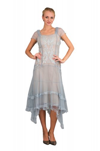 A lovely 1920s style day dress perfect for a Great Gatsby tea