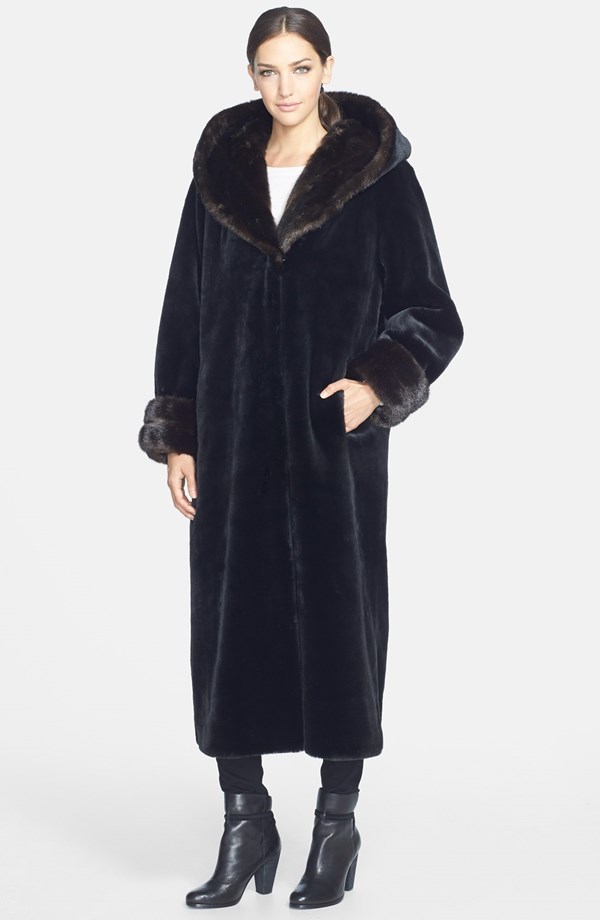 1920s Style Coats- Women's Vintage Inspired Outerwear