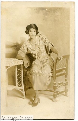 Early 1920s (around 1922-1924) black woman evening dress and pearls photo African American
