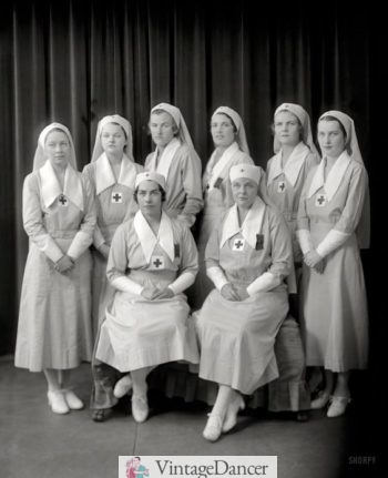 USA 1920s red cross nurses