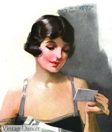 1921 smooth, center parted hair of faux bob