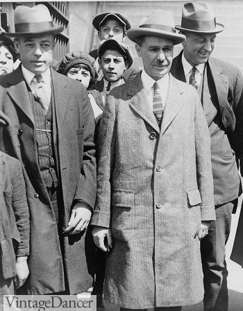 1924 these were the detectives who caught the bobbed hair bandit looking well in Homburg Hats