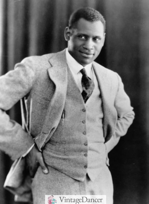 1925 Paul Robeson in a light wool suit