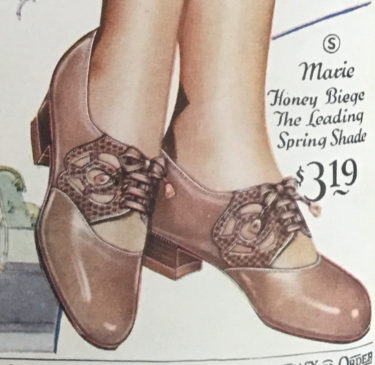1928 lattice low heel shoes at VintageDancer