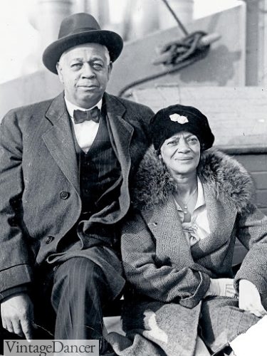 930 Oscar and Jessie De Pries. Oscar served as 1st black Congress member from the North in 1929 1930s Black Fashion, African American Clothing Photos