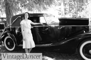 30s outfit idea and classic car