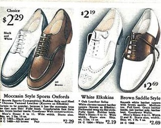 1930s mens casual shoes (L) Moccasin top two-tone and plain shoes (R) white perforated leather wingtips and saddle shoes