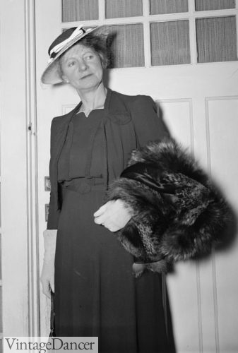 1937 Mrs. Burton K. Wheeler mature dress purse fur gloves