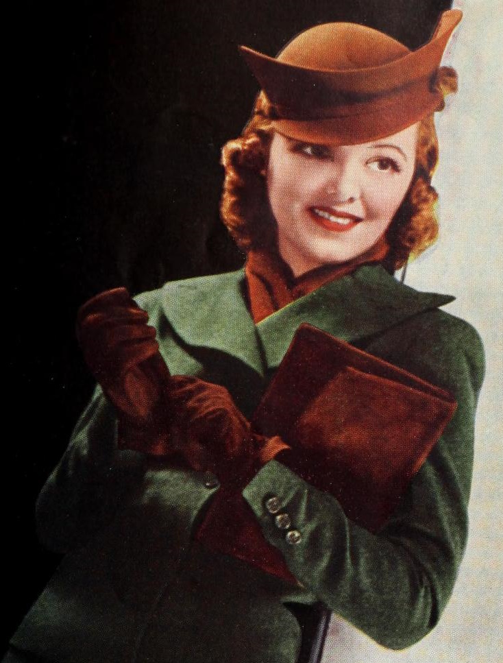 ANTIQUE VINTAGE 1930's LADIES PILL BOX HAT BOX ROSES & FEATHERS  VELVET
