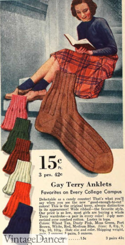 1940 Short ankle socks for teens and women