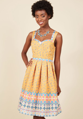 1940s inspired apron dress / border prints dress