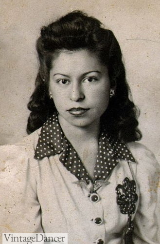 1940s Bouffant rolled hair with down curls Latina Mexican girl women hairstyle