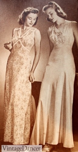 1940s nightgown in cotton and rayon