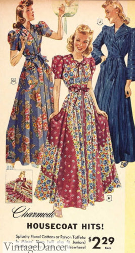 1941 housecoats for a 1940s casual dress outfit at VintageDancer