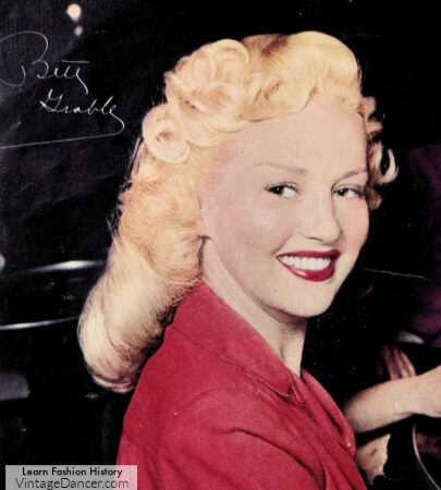 1940s Betty Grable's longy and curly hairstyles