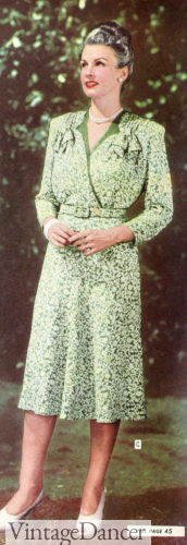 middle age older women's clothing 1940s