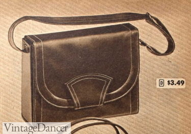 1946 box purse with shoulder strap