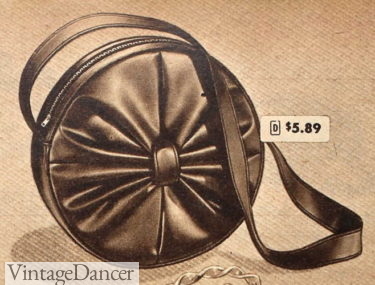 1946 tambourine purse