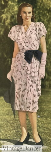 1947 wrap with peplum skirt dress 1940s pink