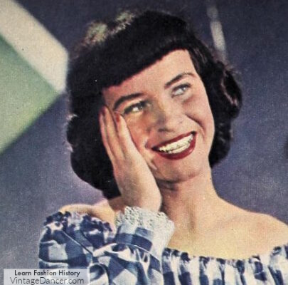 1940s short black hairstyle with bangs