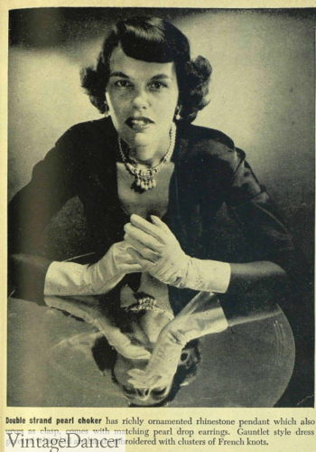 1940s pearl and gold pendent bib necklace worn by a black woman from Ebony magazine