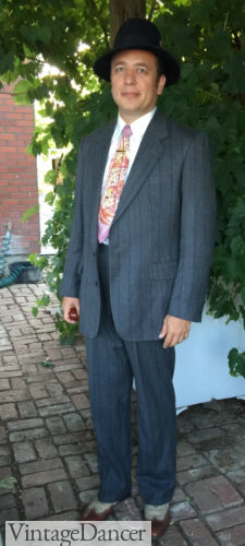 Genuine vintage 1950s mens suit, tie and shoes at VintageDancer