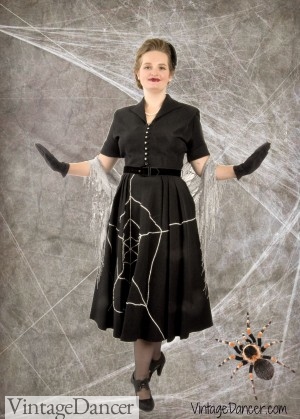 1950s Vintage Halloween costume spider dress