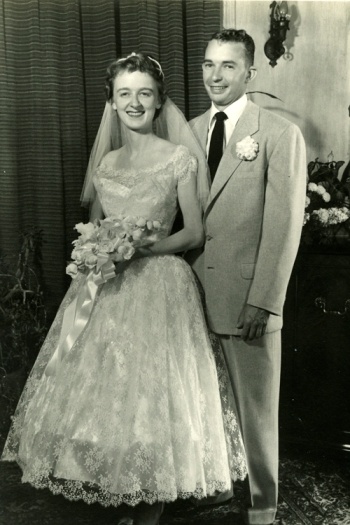 1950s Vintage Wedding Dresses & Shoes History