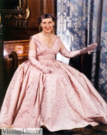 1953 Mamie Eisenhower inaugural pink rhinestone 
