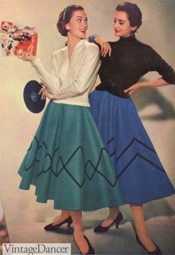 1950s skirts, felt poodle skirts, 1955 felt skirts decorated with a zig zag designs rather then a poodle or other character