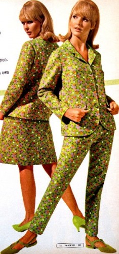 1960s fashion pant suit