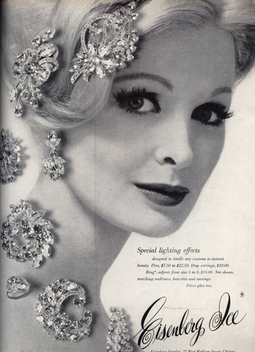 1960s Jewelry Styles and Trends to Wear