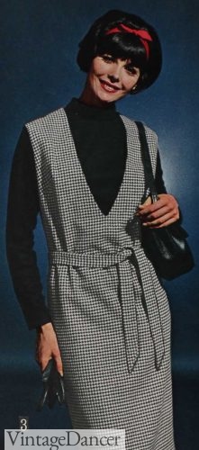 1964 1960s hounds tooth tie waist V jumper dress
