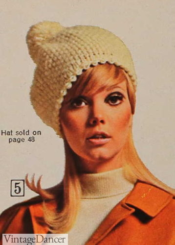 1960s knit pom pom hat 1967 knit hats