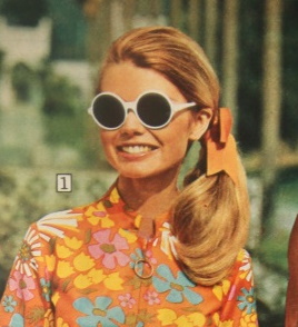1968 round white sunglasses mod style