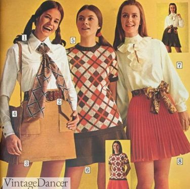 1970 teen girls mini skirts