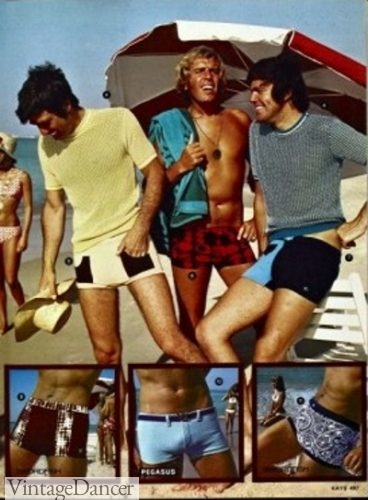 1970- knit short-shorts