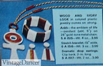 70s jewelry, 1973 bone and Ivory necklace, earrings, bracelet