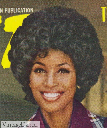 1974 curly bouffant black hairstyles 70s