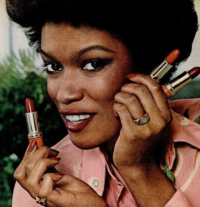 1970s Makeup Guide and Beauty Products