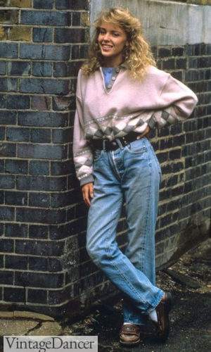 1980s blue Jeans with belt, What did popular girls wear in the 80s?