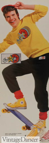 1987 Converse shoes with logo sweatshirt
