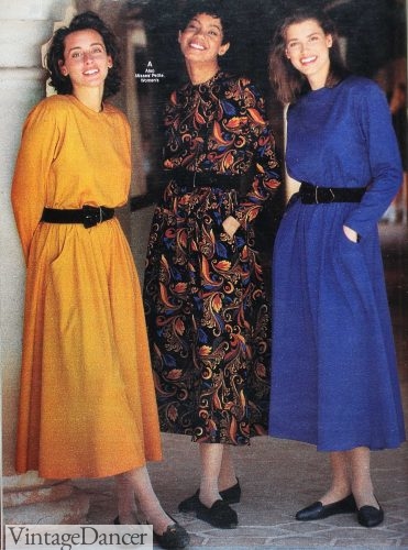 1990's Fashion Trends  90's Retro Women's Fashions Trend