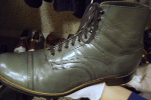 Authentic Grey Men's Victorian Boots