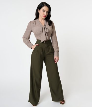 1940s outfit - Classy bow tie blouse and high waist pants